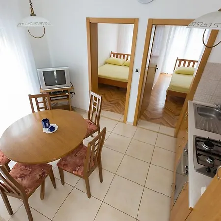 Apartment In Okrug Donji With Sea View, Balcony, Air Conditioning, Wifi 5166-1 *