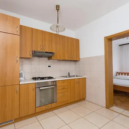 In Okrug Donji With Sea View, Balcony, Air Conditioning, Wifi 5166-1 Apartment *